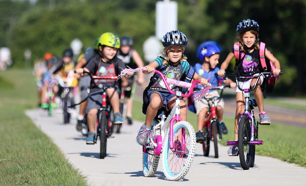 kids on bikes