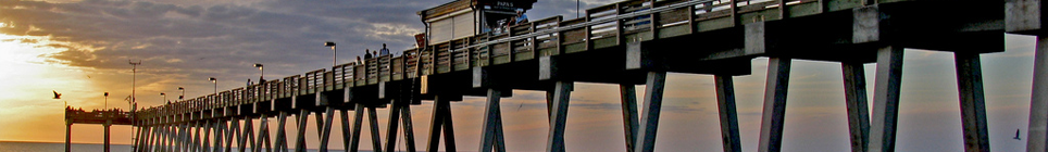 Venice Fishing Pier at Sharky's - Photo by Ron Boring