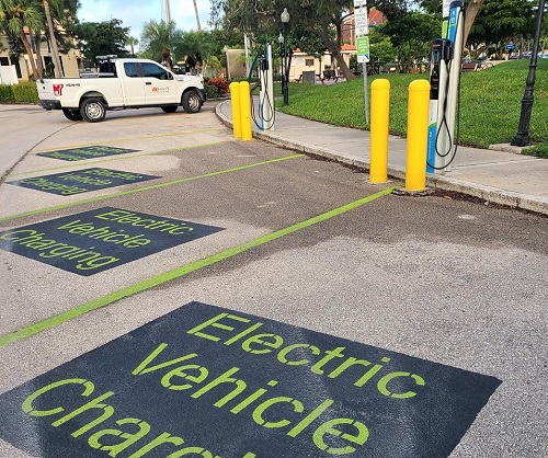 Centennial Park Electric Vehicle charging stations