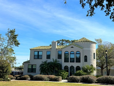 Venice Museum-Triangle Inn building 2023