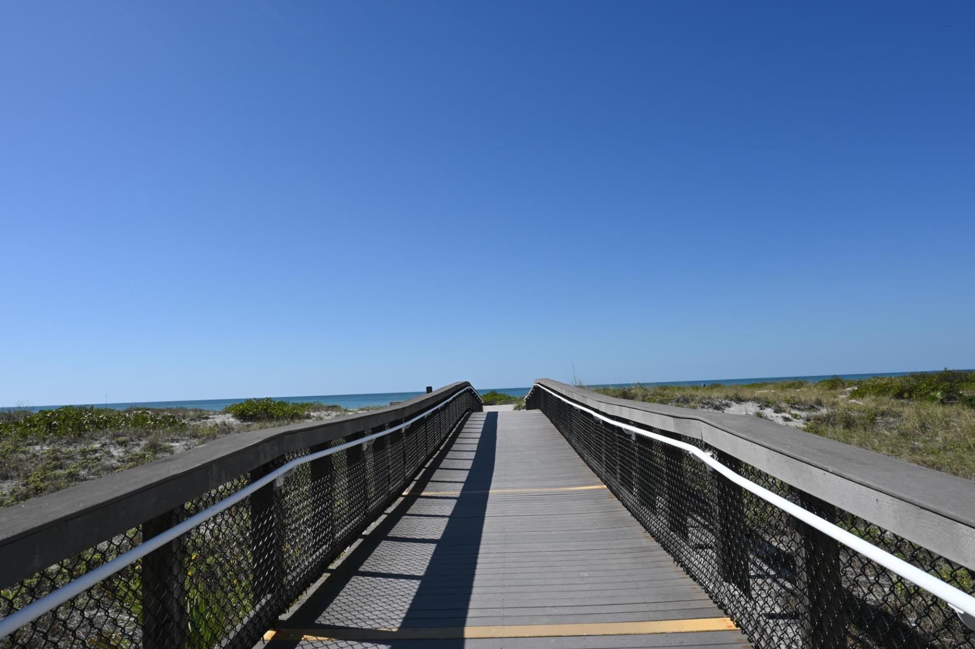 Chauncy Howard boardwalk